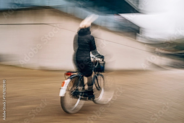 Obraz schnelle Radfahrerin