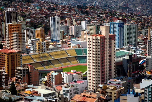 Obraz Beautiful city of La Paz from the observation deck. Buildings and mountains in the background. Blue sky. Beautiful architecture.	
