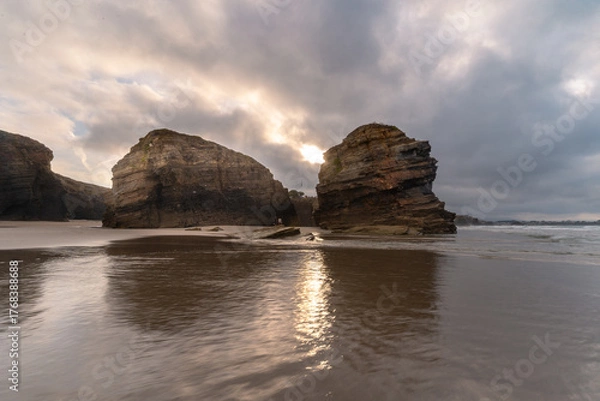 Fototapeta Beach of the Cathedrals view at sunset. Seascape. Lugo. Galicia. Spain