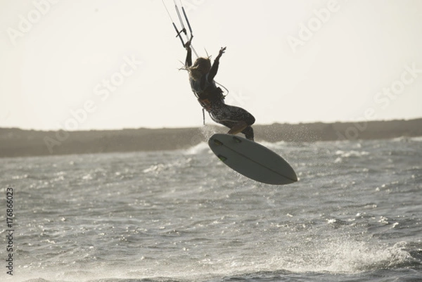 Fototapeta kiters in jumping