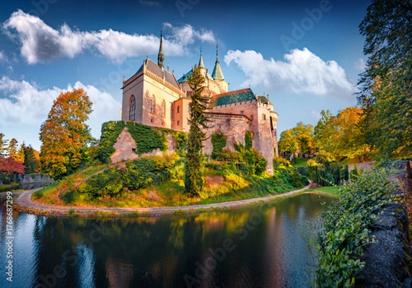 Obraz Gorgeous autumn view of Castle of Spirits (Bojnice Castle). Spectacular morning cityscape of Bojnice, historical town in east Slovakia located on the Nitra river. Traveling concept background.