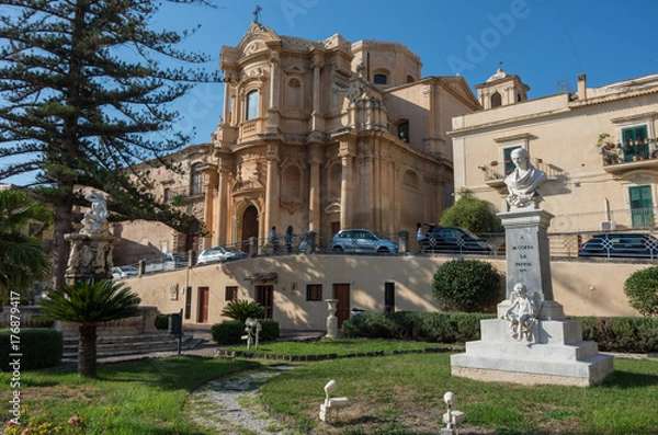 Obraz The church of San Domenico and fontain  D'Ercole in Noto, Sicily, Italy