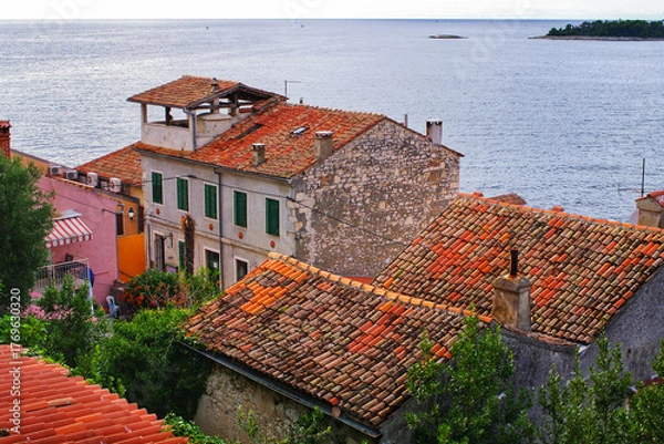 Fototapeta Explore stunning coastal architecture with ocean view