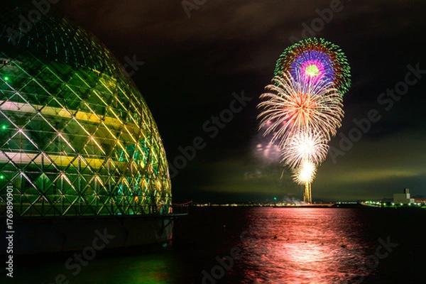 Obraz 大阪南港の夜景と万博花火
