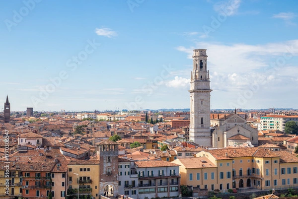 Fototapeta Aerial view of Duomo di Verona, Cattedrale di Santa Maria Matricolare, rising above historic center with red-tiled roofs, medieval streets, and the charming skyline of Veneto, Italy