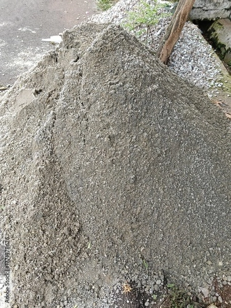 Obraz Foundation Dust: Where Structures Begin to Rise