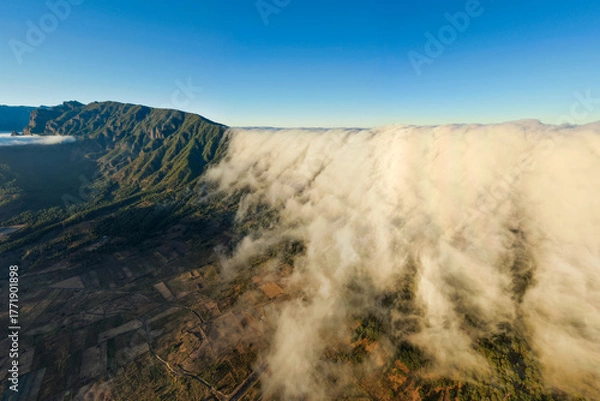 Fototapeta Cloud waterfall, Cumbre Nueva, La Palma, Canary Islands