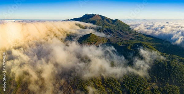 Fototapeta Cloud waterfall, Cumbre Nueva, La Palma, Canary Islands