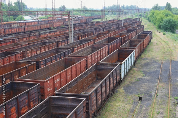 Obraz many cargo train wagonsmany cargo retro train carriages