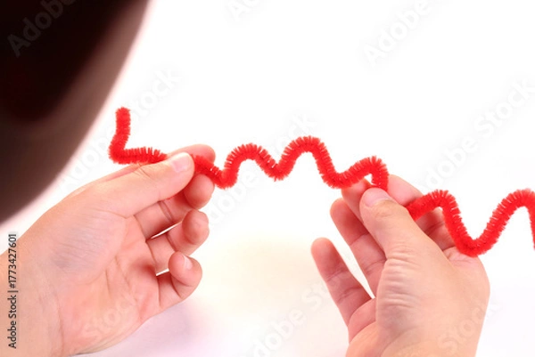 Obraz モールを持つ子どもの手