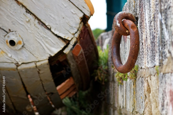 Obraz Anneau amarrage rouillé