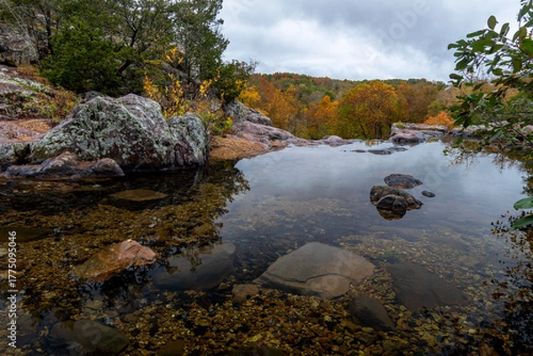 Obraz Mirror Pool at Rocky Falls