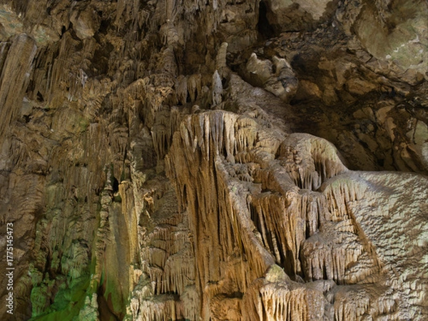 Obraz 鍾乳洞