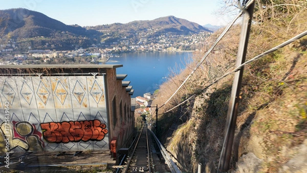 Obraz Funicular Descent to Lake Como with Graffiti