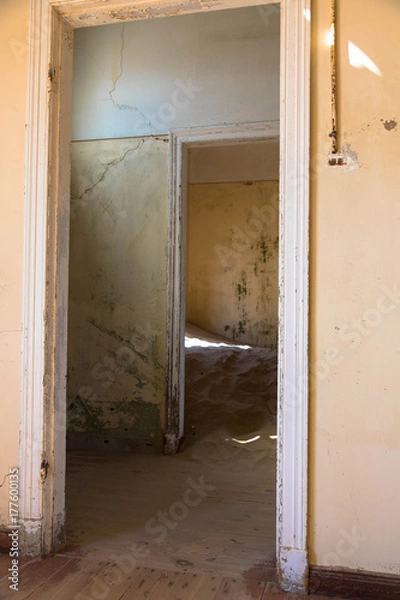Fototapeta Verlassene Stadt, Kolmanskop