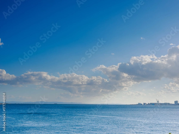 Obraz 港町神戸の新突堤からの海辺の眺め