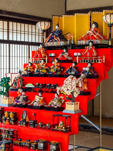 Obraz 伝統的なひな祭りの雛人形飾り