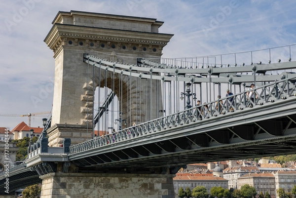 Fototapeta Hungary. Budapest. Szechenyi Chain Bridge over the Danube.