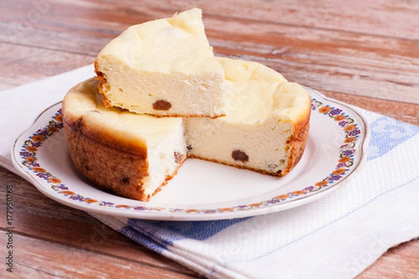 Obraz Cheesecake with raisins
