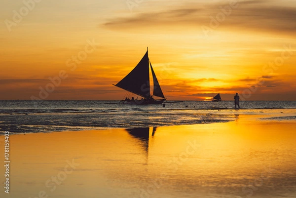 Fototapeta Boracay beach at sunset - Philippines
