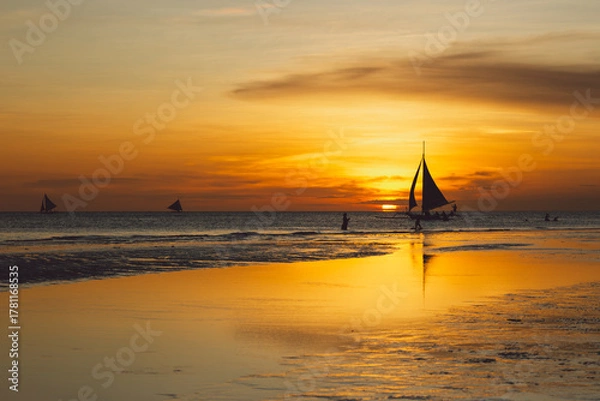 Fototapeta Boracay beach at sunset - Philippines