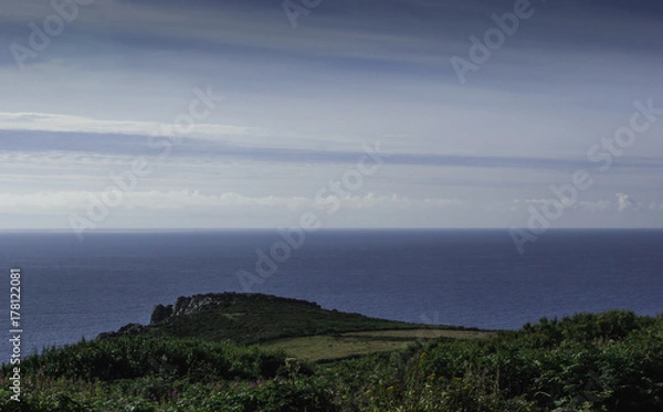 Fototapeta Cornish ocean - view from The Lizard Point / Cornwall, United Kingdom