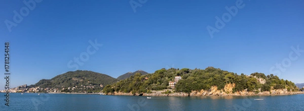 Obraz Panoramic view of the Ligurian coast and the colorful villages of Cinque Terre as seen from the sea on a cruise ship on a clear day. Cinque Terre, Liguria, Italy