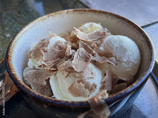 Fototapeta A special ice cream recipe served with thinly sliced white Alba truffles.