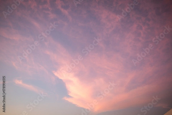 Fototapeta Vibrant Sunset Clouds Paint Sky