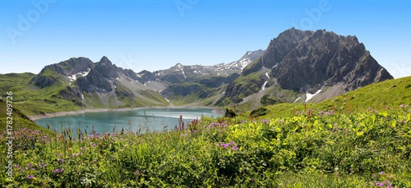 Fototapeta View to Lunersee and Brandner glacier, Austria