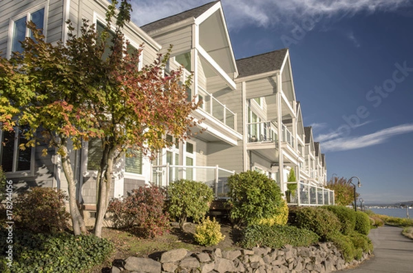 Obraz Riverfront condominiums properties Vancouver WA.