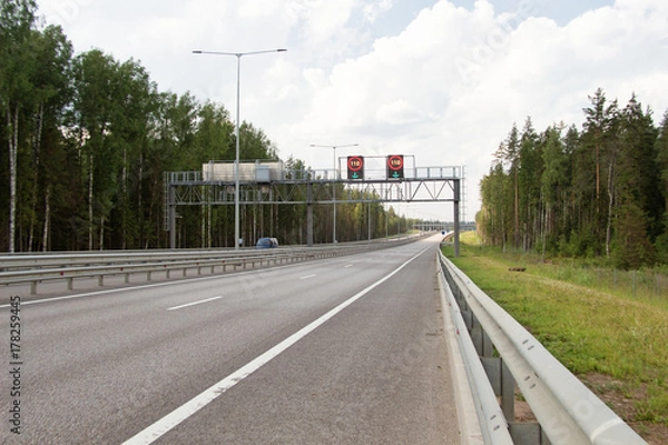 Fototapeta Toll motorway M11