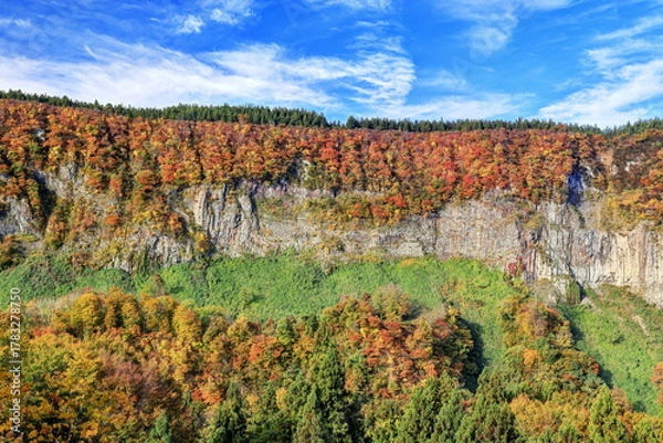 Obraz 秋の津南見玉公園からの石落し