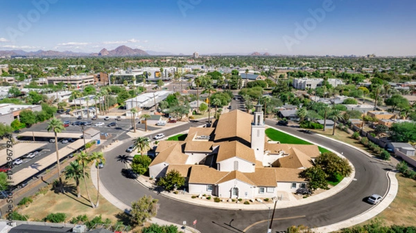 Obraz Aerial view of a historic church in Phoenix, Arizona. Sunny day, palm trees, suburban landscape, architectural detail. Perfect for travel, community, faith imagery.