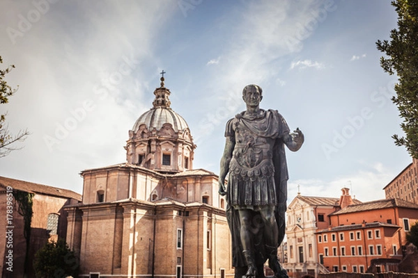 Obraz Julius Caesar statue in Rome