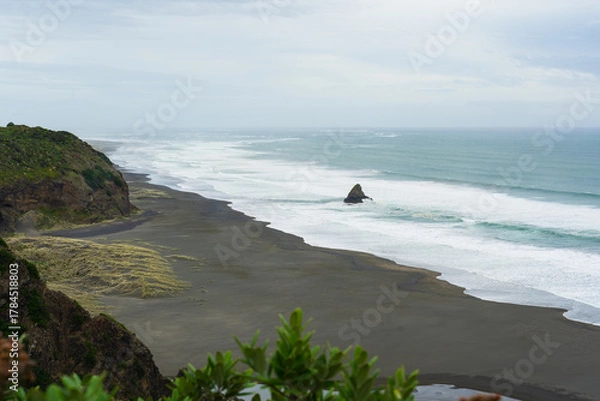 Fototapeta View over Union Bay and Paratahi Island, Waitākere Ranges, Auckland, New Zealand