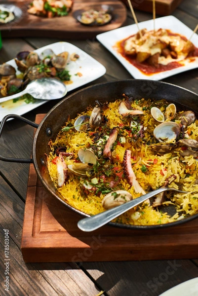 Obraz Tapas and Paella