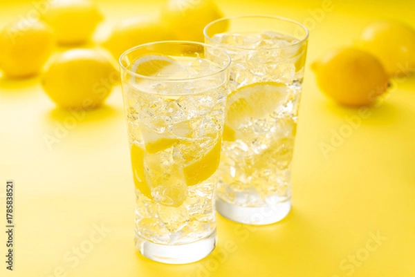 Obraz レモンサワー 黄色