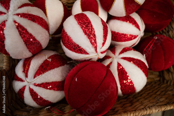 Fototapeta christmas spheres decoration