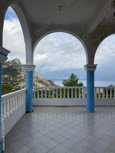 Obraz Mountain View from House