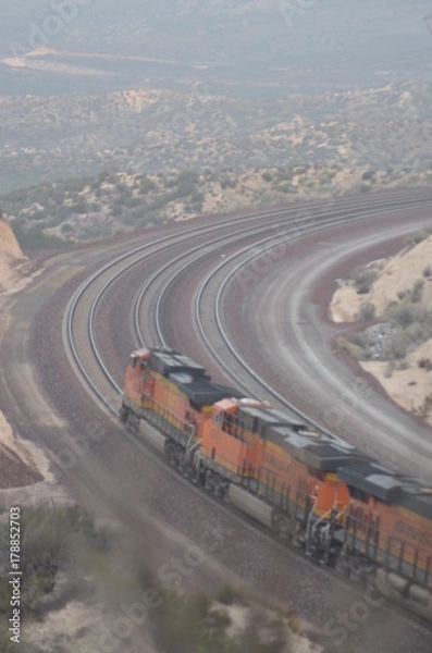 Obraz Through the Pass