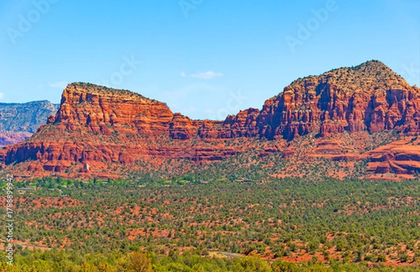 Obraz Stunning views of Sedona, a city in the northern Verde Valley region of the U.S. state of Arizona. City is famous for it's red rocks formations.