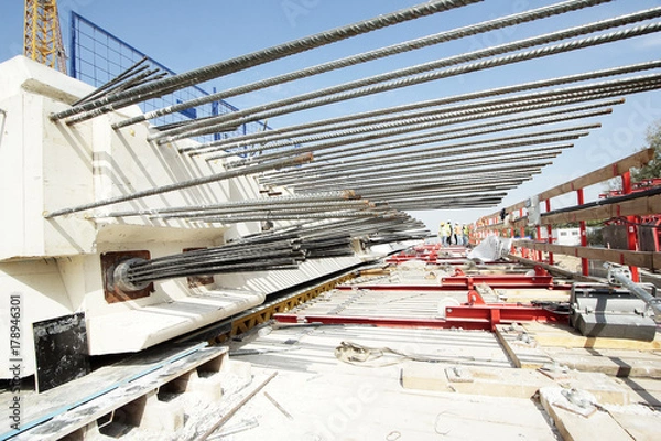 Fototapeta Proceso constructivo puente hormigón 