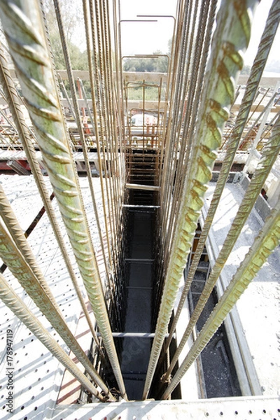 Fototapeta Proceso constructivo puente hormigón 