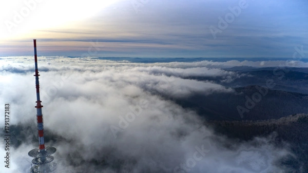 Obraz Inselsberg im Nebel. 