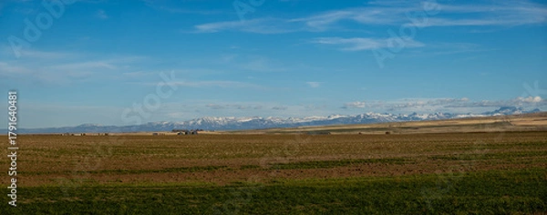 Fototapeta Beautiful Panorama of the Teton Mountains from the West (Idaho) side