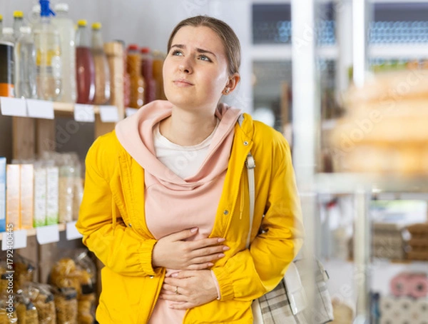 Obraz Customer felt spasm and nausea