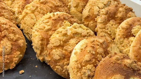 Obraz Korean Streusel Bun soboro bread