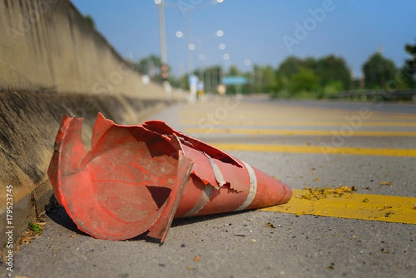 Obraz Traffic cone defective