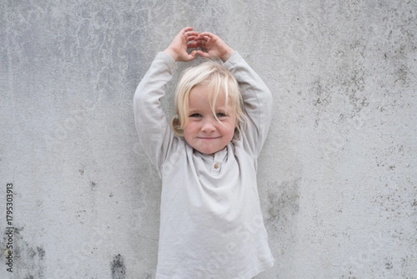 Obraz Portrait of a Smiling 4 Year Old Blonde Girl